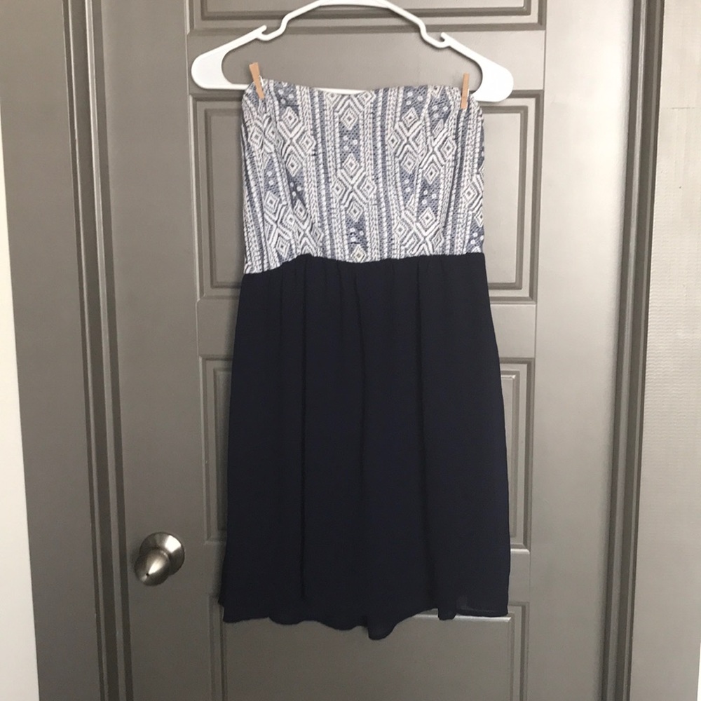 Strapless navy blue mini dress